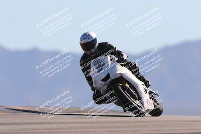 media/Nov-06-2023-Moto Forza (Mon) [[ce023d0744]]/2-Advanced Group/Session 4 (Turn 9)/